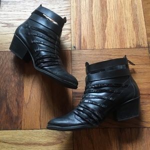 Schutz Heeled Ankle Boots